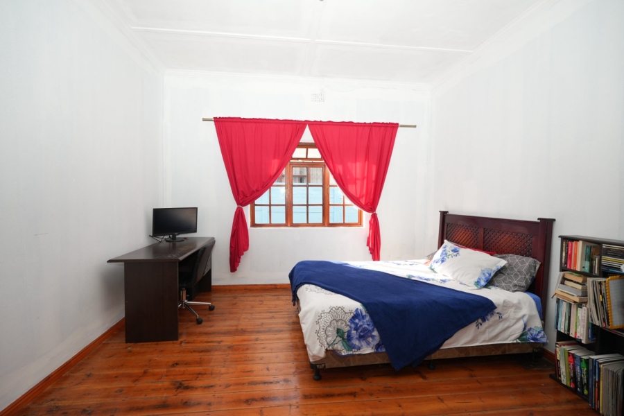 4 Bedroom Property for Sale in Wynberg Western Cape